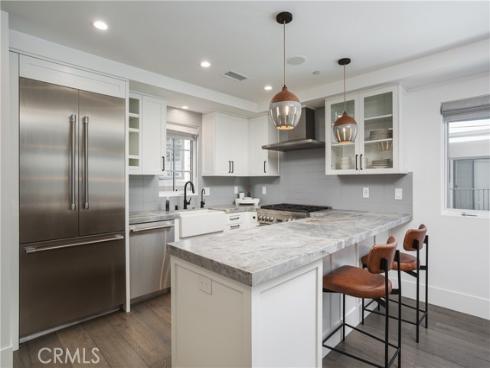 714  Iris   Avenue, Corona del Mar, CA