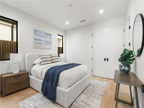 305 Fernleaf , Corona del Mar, CA