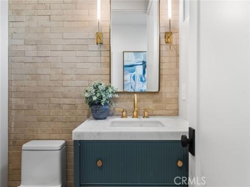 305 Fernleaf , Corona del Mar, CA