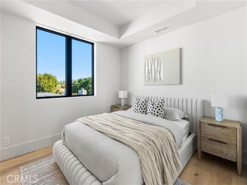 305 Fernleaf , Corona del Mar, CA