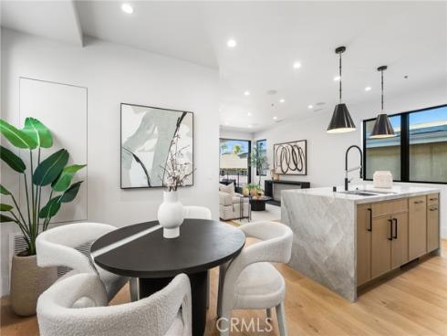 305 Fernleaf , Corona del Mar, CA