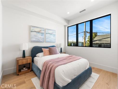 305 Fernleaf , Corona del Mar, CA