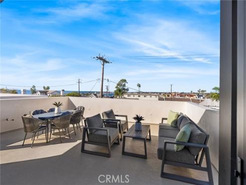305 Fernleaf , Corona del Mar, CA
