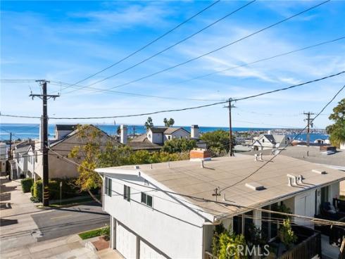 305 Fernleaf , Corona del Mar, CA