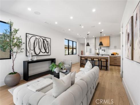 305 Fernleaf , Corona del Mar, CA