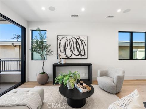 305 Fernleaf , Corona del Mar, CA