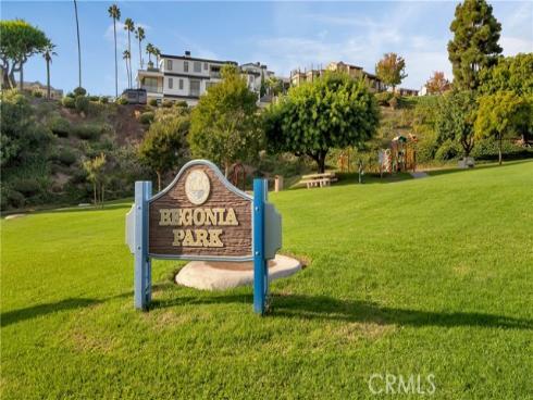 2578  Bungalow   Place, Corona del Mar, CA