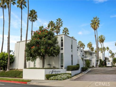 739  Avocado  , Corona del Mar, CA