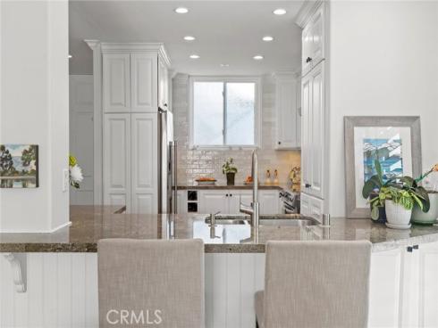 739  Avocado  , Corona del Mar, CA