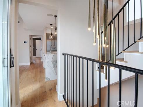 503  Poinsettia  , Corona del Mar, CA