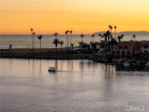 2525  Ocean  6B-C  Boulevard, Corona del Mar, CA
