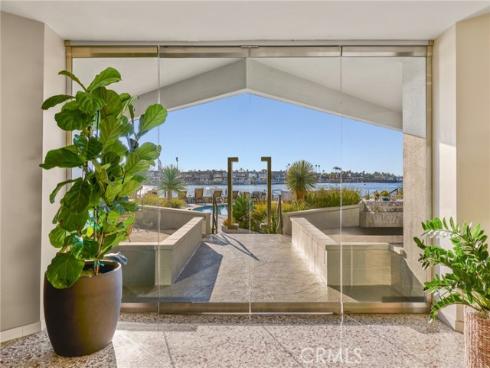 2525  Ocean  6B-C  Boulevard, Corona del Mar, CA