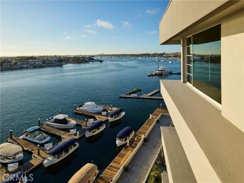 2525  Ocean  6B-C  Boulevard, Corona del Mar, CA