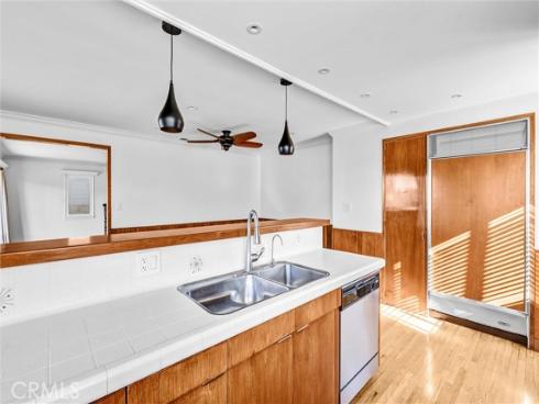 310  Marigold  , Corona del Mar, CA