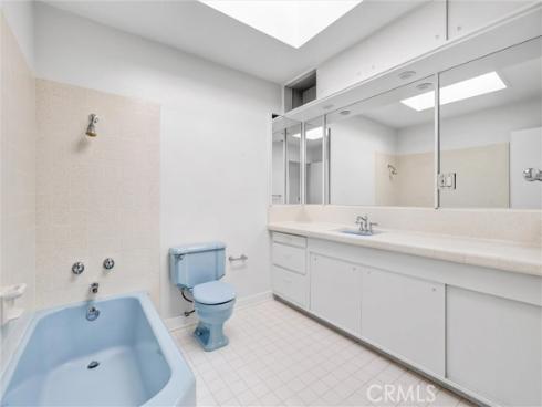 310  Marigold  , Corona del Mar, CA