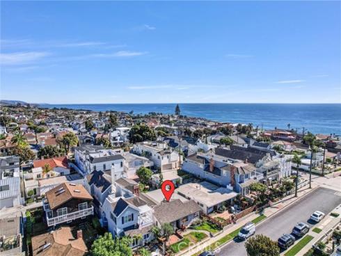 310  Marigold  , Corona del Mar, CA