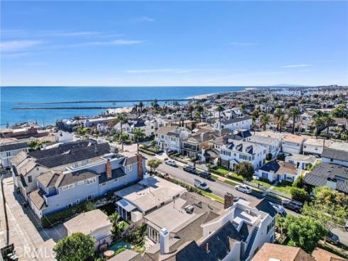 310  Marigold  , Corona del Mar, CA
