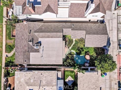 310  Marigold  , Corona del Mar, CA