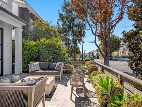 302  Orchid   Avenue, Corona del Mar, CA