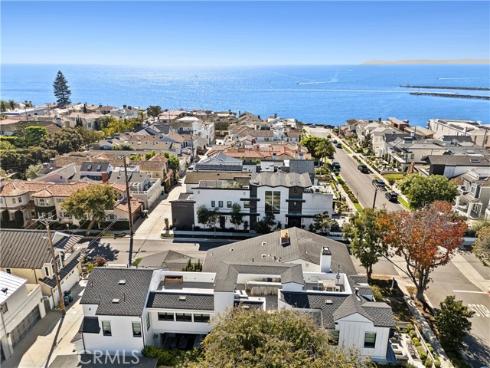 302  Orchid   Avenue, Corona del Mar, CA