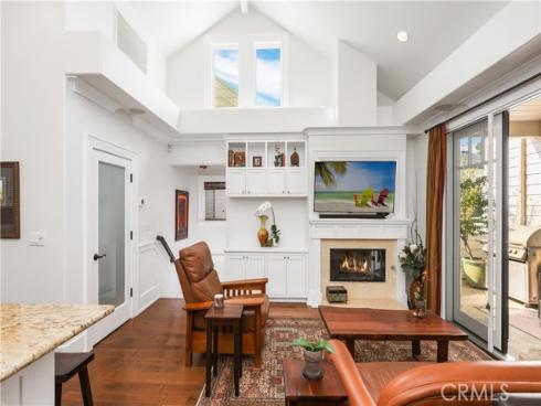 516  Poinsettia  B , Corona del Mar, CA