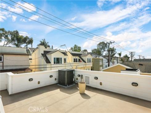 516  Poinsettia  B , Corona del Mar, CA