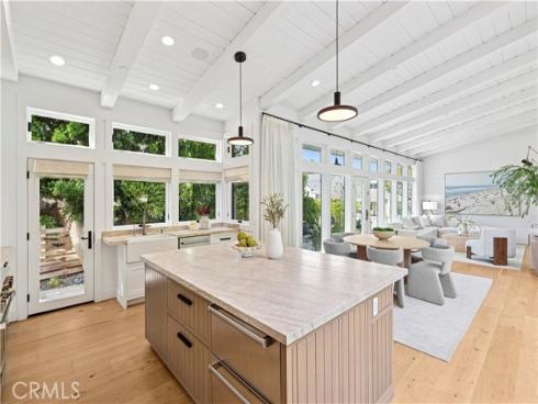 706  Poinsettia  , Corona del Mar, CA