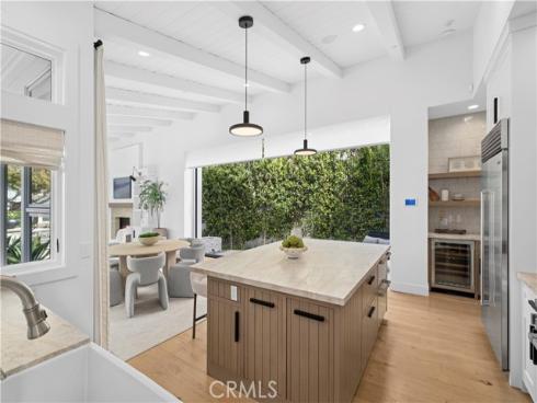706  Poinsettia  , Corona del Mar, CA
