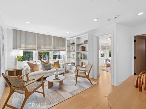 706  Poinsettia  , Corona del Mar, CA