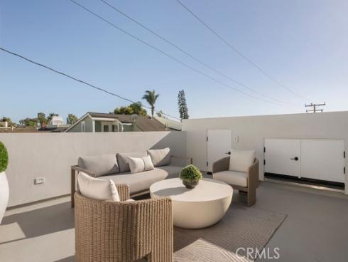 512  Marigold   Avenue, Corona del Mar, CA