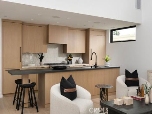 512  Marigold   Avenue, Corona del Mar, CA