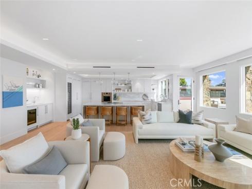 3130  Breakers  , Corona del Mar, CA