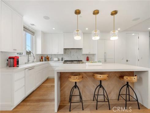 319  Jasmine  , Corona del Mar, CA