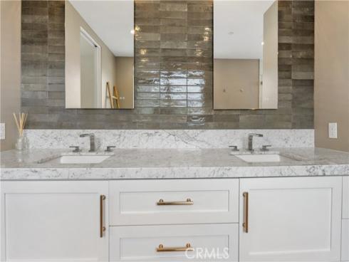 319  Jasmine  , Corona del Mar, CA