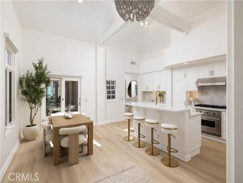 2545  Bungalow   Place, Corona del Mar, CA