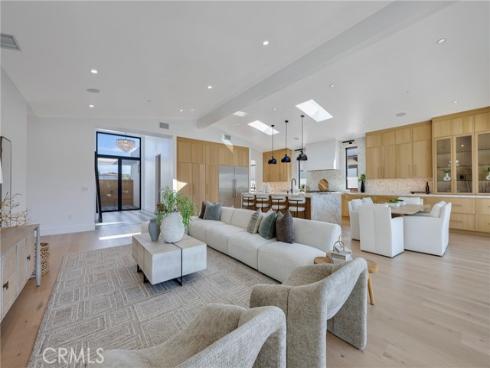 707  Patolita  , Corona del Mar, CA