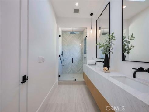 707  Patolita  , Corona del Mar, CA