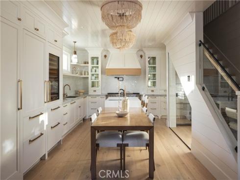 521  Poinsettia   Avenue, Corona del Mar, CA