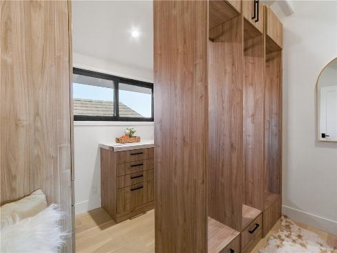 5  Curl  , Corona del Mar, CA