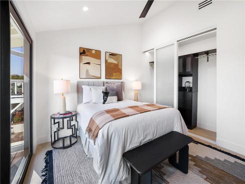 5  Curl  , Corona del Mar, CA