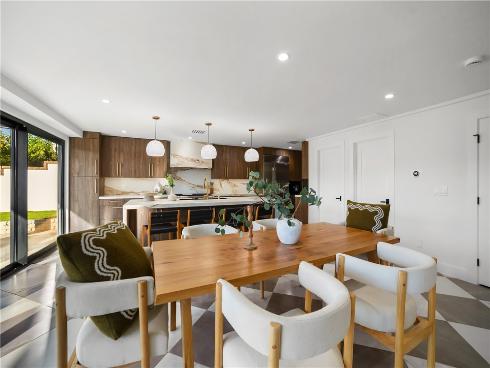 5  Curl  , Corona del Mar, CA