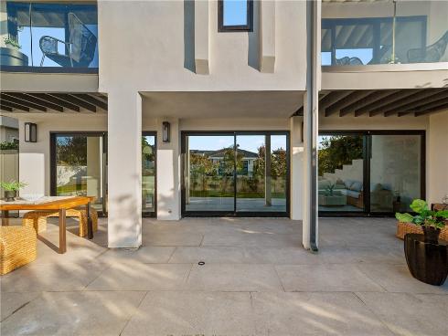 5  Curl  , Corona del Mar, CA