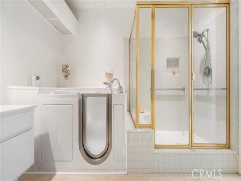 3620  Daffodil  31  Avenue, Corona del Mar, CA