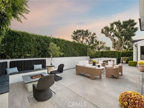 301  Evening Canyon  , Corona del Mar, CA