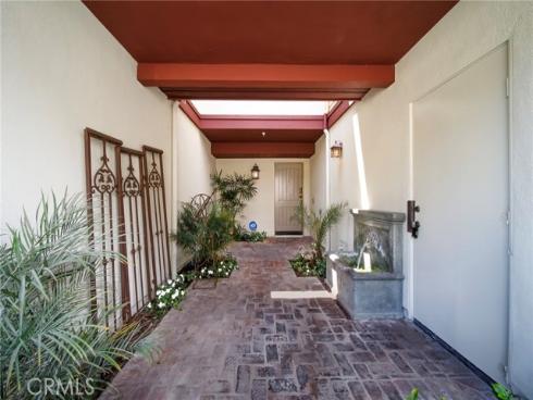 2741  Bungalow   Place, Corona del Mar, CA