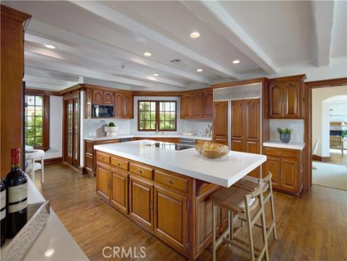 2800  Ocean   Boulevard, Corona del Mar, CA