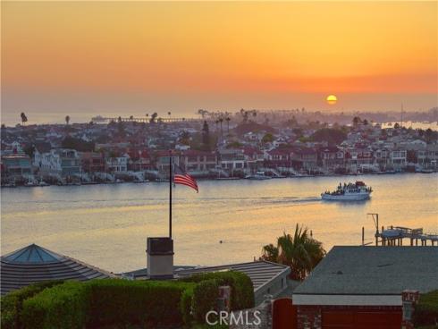 2800  Ocean   Boulevard, Corona del Mar, CA