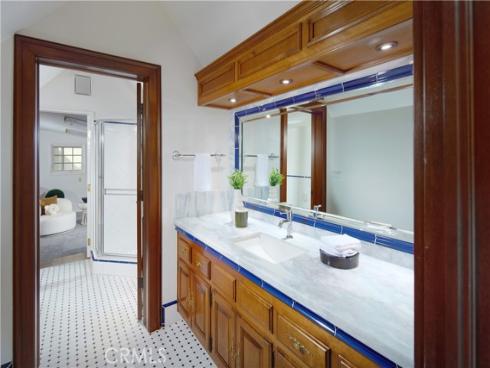 2800  Ocean   Boulevard, Corona del Mar, CA