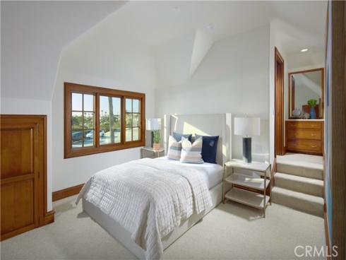 2800  Ocean   Boulevard, Corona del Mar, CA