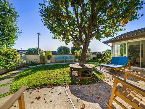 11 Jetty Drive, Corona del Mar, CA